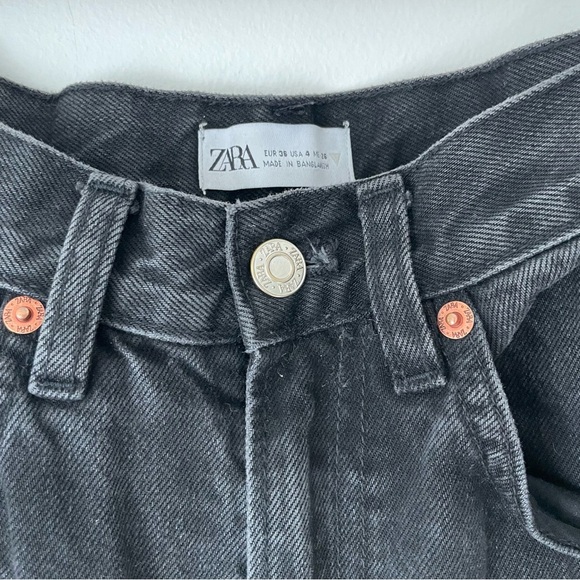 Zara TRF Straight Jeans in Washed Black Size 4​ - Picture 3 of 4